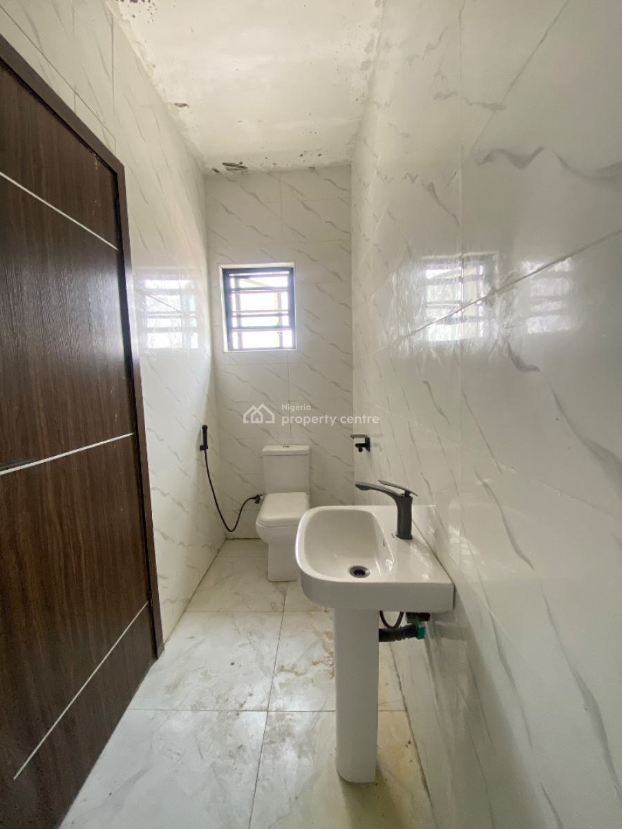 Brand New 2 Bedroom Apartment, Igbo Efon, Igbo Efon, Lekki, Lagos, Flat / Apartment for Sale