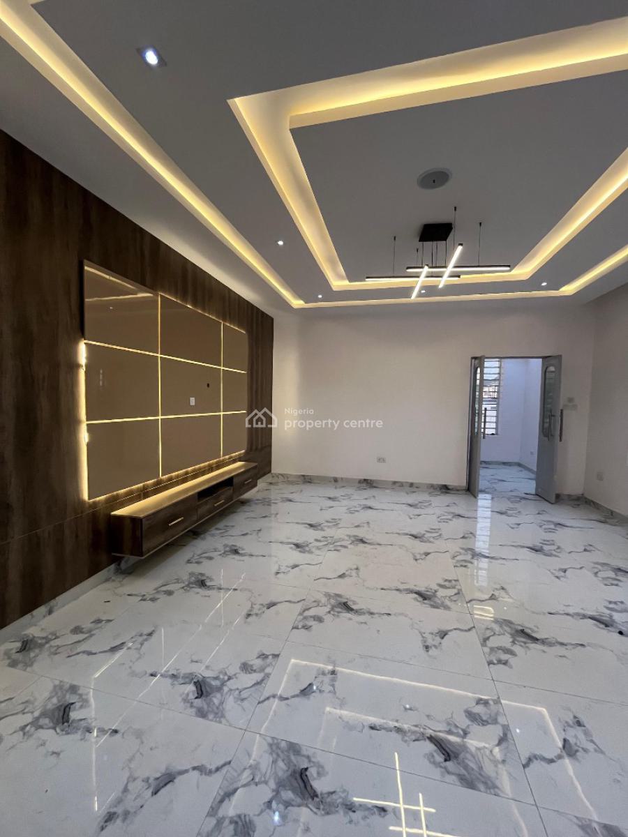 Beautifully Built 5-bedroom Fully Detached Duplex with Bq, Chevron, Lekki, Lagos, Detached Duplex for Sale