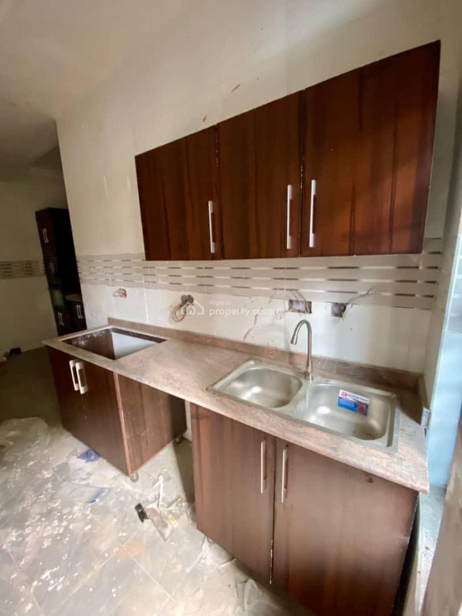Contemporary Built 3 Bedroom Apartment with Study Rooms, Yaba, Lagos, Flat / Apartment for Sale