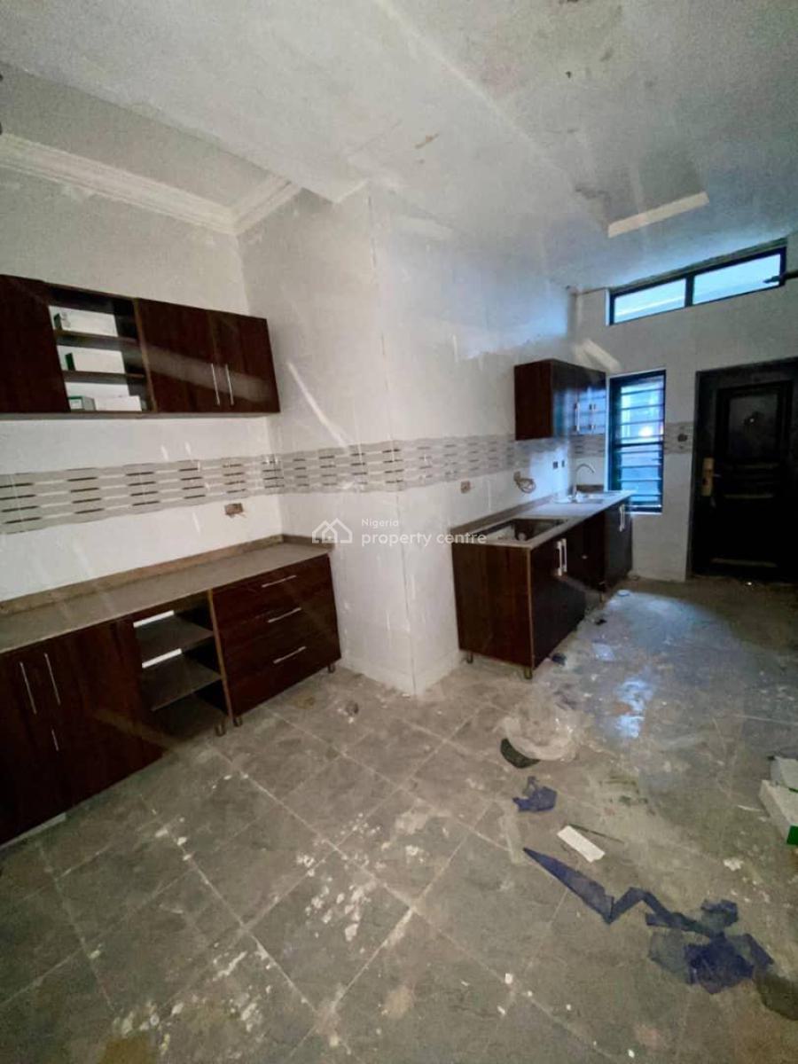 Contemporary Built 3 Bedroom Apartment with Study Rooms, Yaba, Lagos, Flat / Apartment for Sale