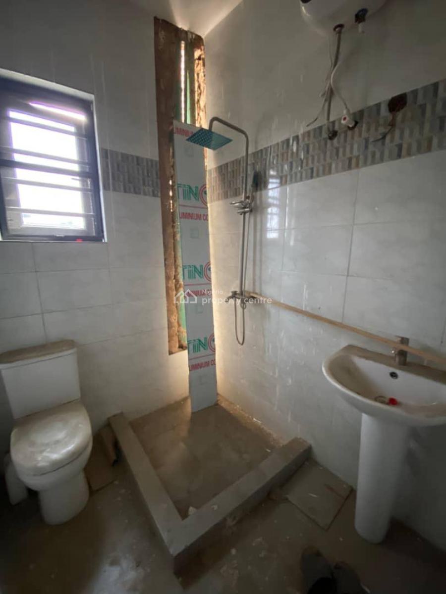 Contemporary Built 3 Bedroom Apartment with Study Rooms, Yaba, Lagos, Flat / Apartment for Sale