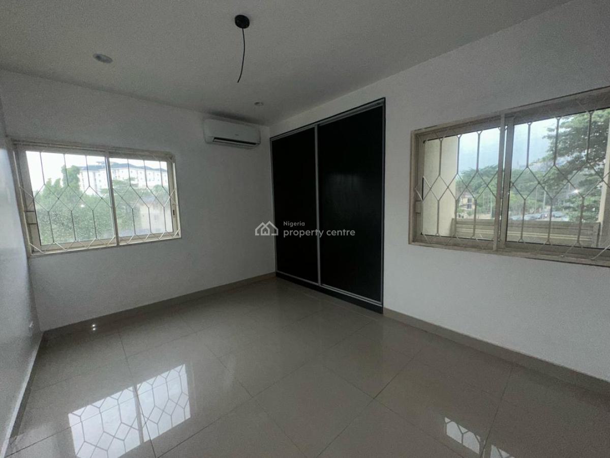 Luxurious 3bedroom Flat with a Bq,swimming Pool and Gym, Ikoyi, Lagos, Flat / Apartment for Rent