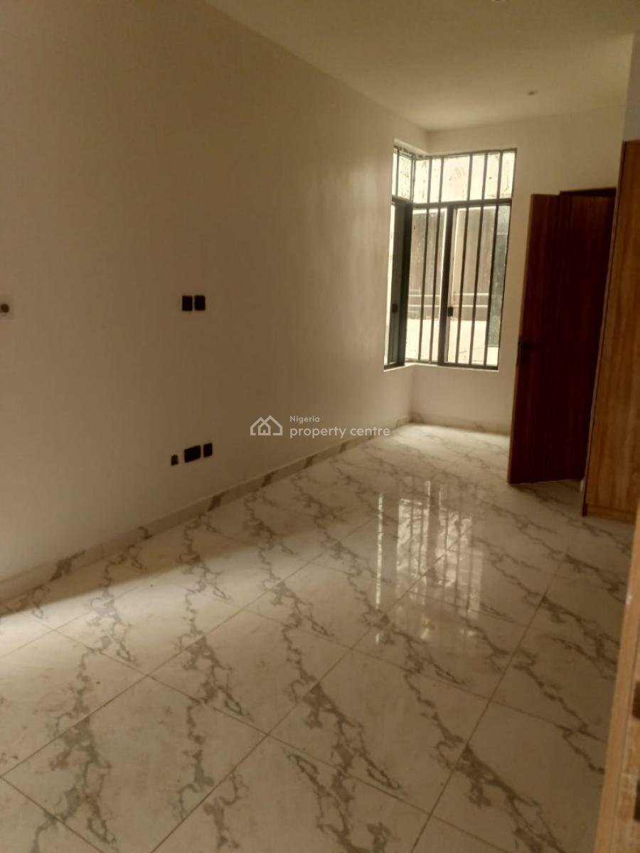 New Luxury Standard Ensuit 2 and 3 Bedroom Spacious Apt with Pool/gym, Off Orchid Hotel Road, Lekki, Lagos, Flat / Apartment for Sale