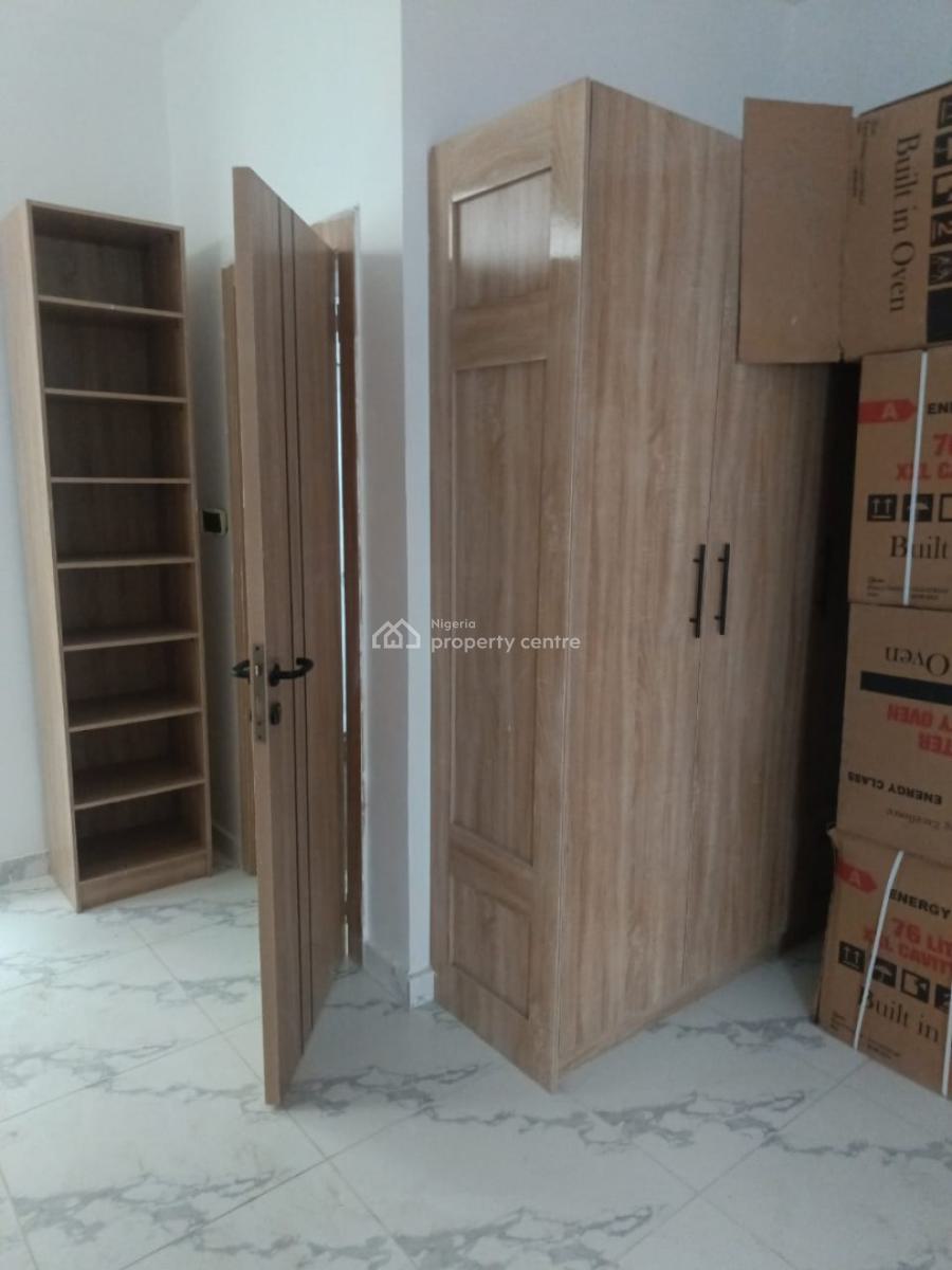 New Luxury Standard Ensuit 2 and 3 Bedroom Spacious Apt with Pool/gym, Off Orchid Hotel Road, Lekki, Lagos, Flat / Apartment for Sale