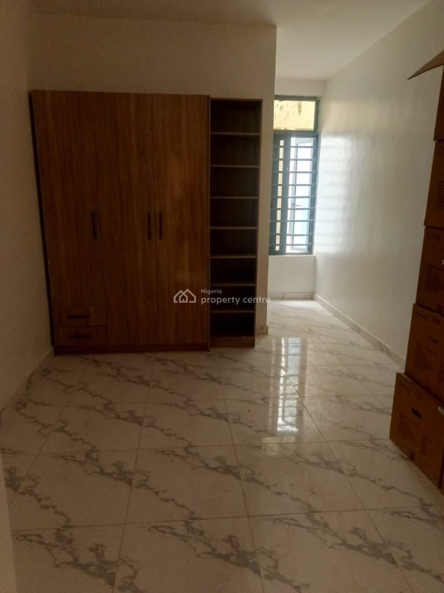 New Luxury Standard Ensuit 2 and 3 Bedroom Spacious Apt with Pool/gym, Off Orchid Hotel Road, Lekki, Lagos, Flat / Apartment for Sale