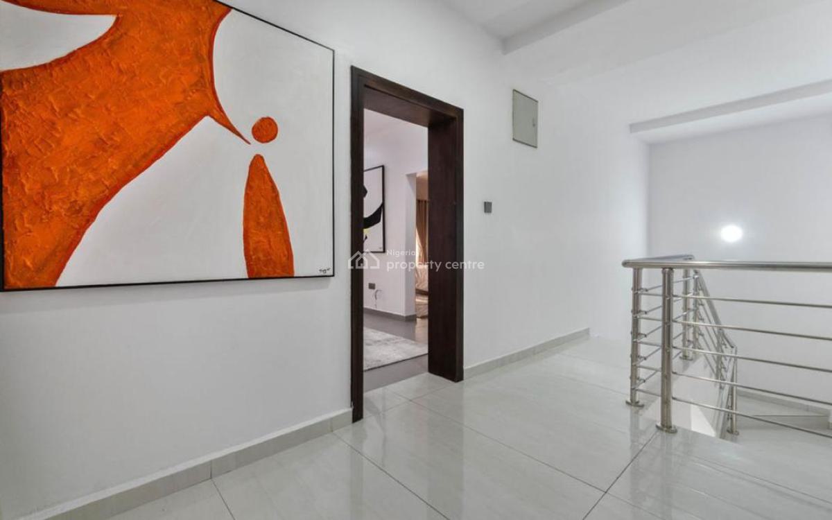 Brand New Beautiful Luxurious 4 Bedroom Terrace with Ps5 + Snooker, Victoria Island (vi), Lagos, Flat / Apartment Short Let