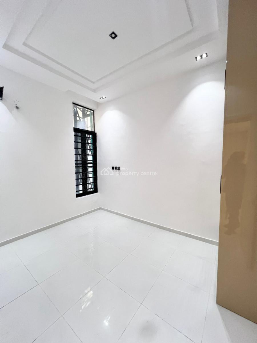 5 Bedrooms Detached Duplex with Bq, Ajah, Lagos, Detached Duplex for Sale