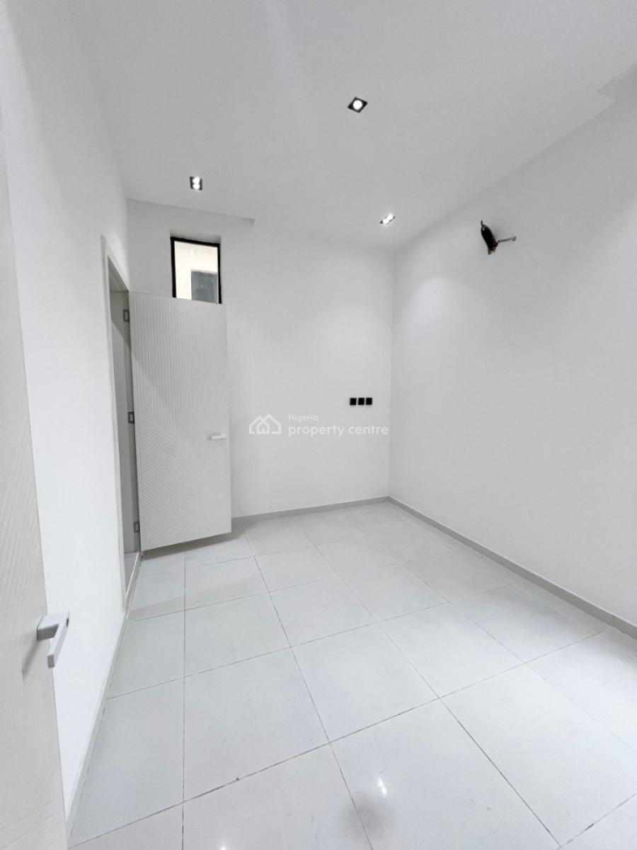 5 Bedrooms Detached Duplex with Bq, Ajah, Lagos, Detached Duplex for Sale