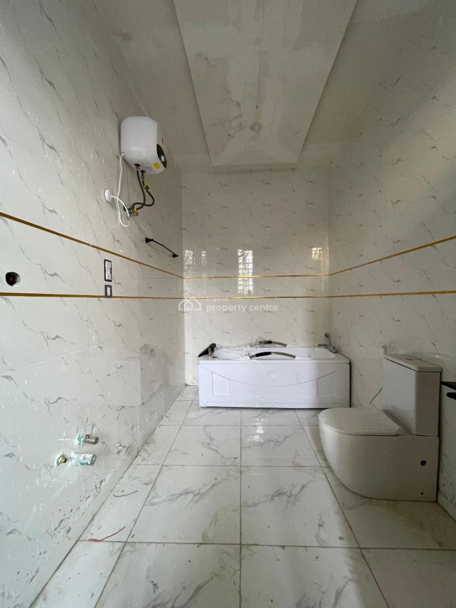 Fully Serviced 4 Bedroom Terraced Duplex in a Well Secured Location, Ologolo, Lekki, Lagos, Terraced Duplex for Sale