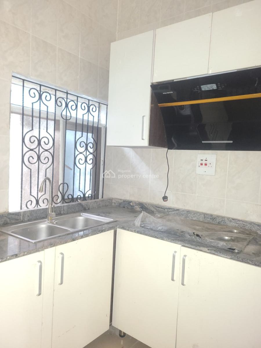 Spacious and Standard 2 Bedroom Flat, Lekki County, Ikota, Lekki, Lagos, Flat / Apartment for Rent