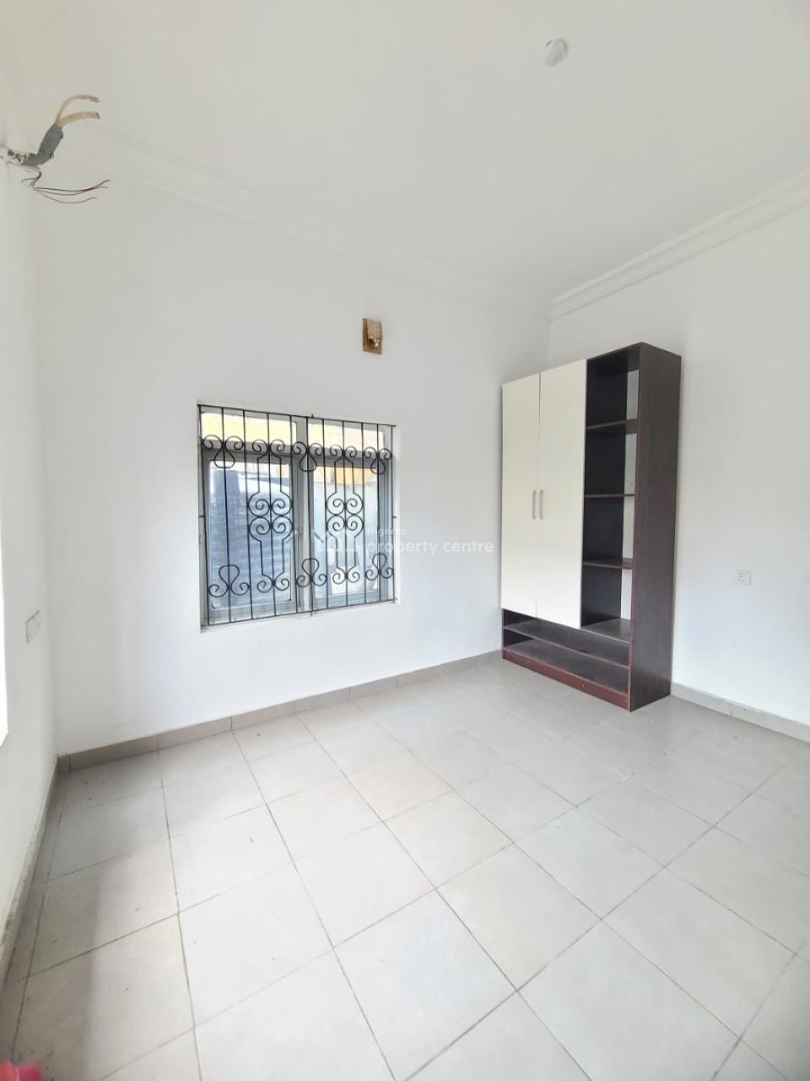 Spacious and Standard 2 Bedroom Flat, Lekki County, Ikota, Lekki, Lagos, Flat / Apartment for Rent