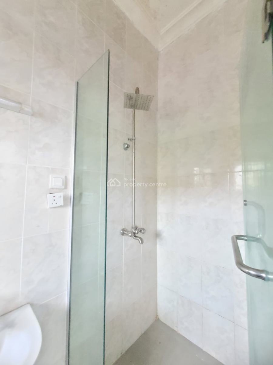 Spacious and Standard 2 Bedroom Flat, Lekki County, Ikota, Lekki, Lagos, Flat / Apartment for Rent