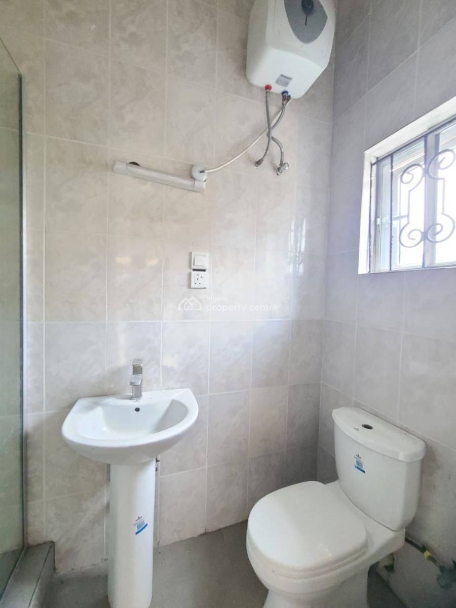 Spacious and Standard 2 Bedroom Flat, Lekki County, Ikota, Lekki, Lagos, Flat / Apartment for Rent