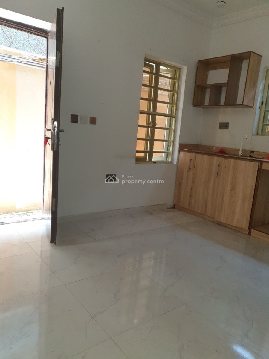 Spacious Miniflat with Open Kitchen, Spg Road Ologolo, Lekki, Lagos, Mini Flat (room and Parlour) for Rent