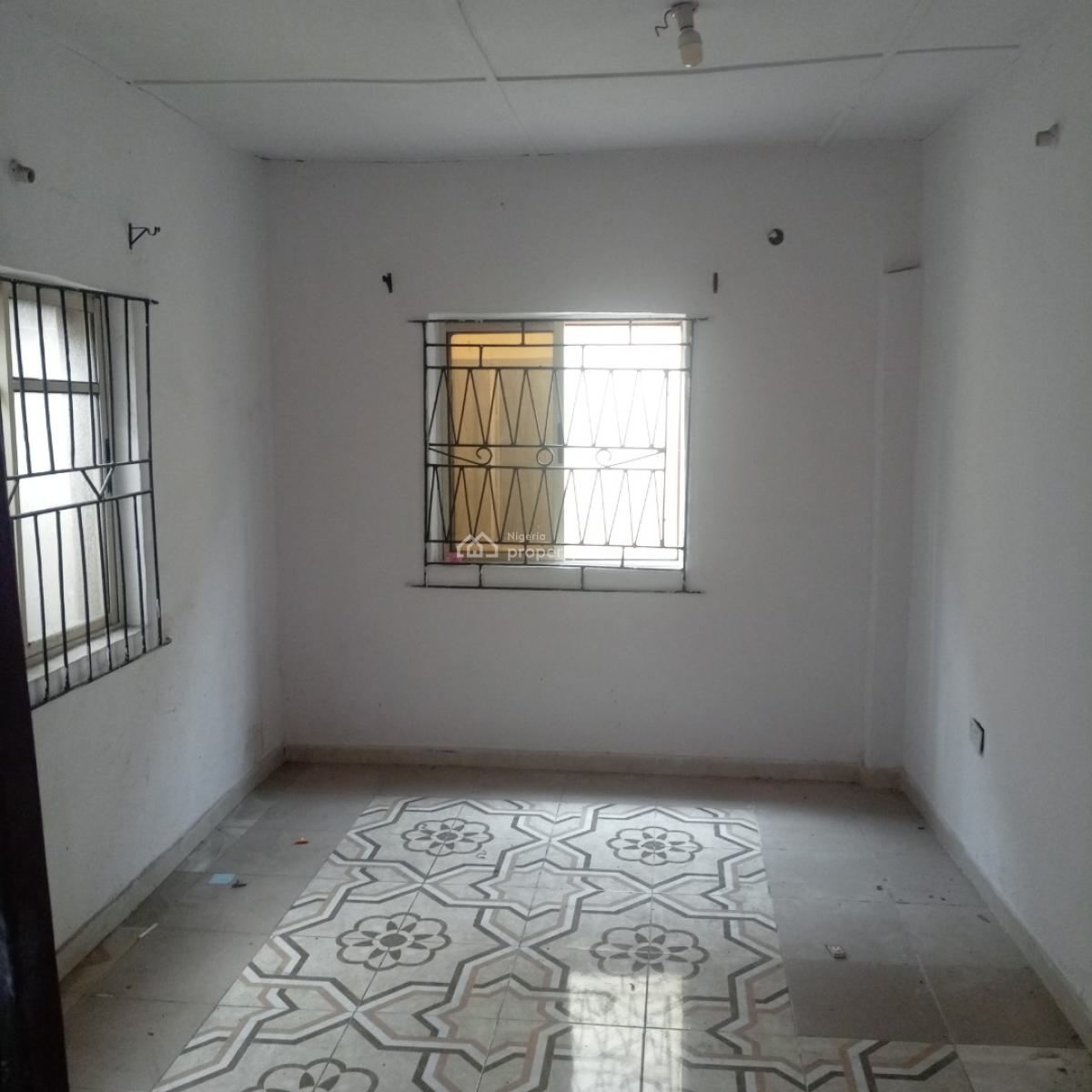 Nice and Well Maintained Spacious Miniflat in Surulere, Off Babs Animashaun By Bode Thomas Surulere Lagos, Bode Thomas, Surulere, Lagos, Mini Flat (room and Parlour) for Rent