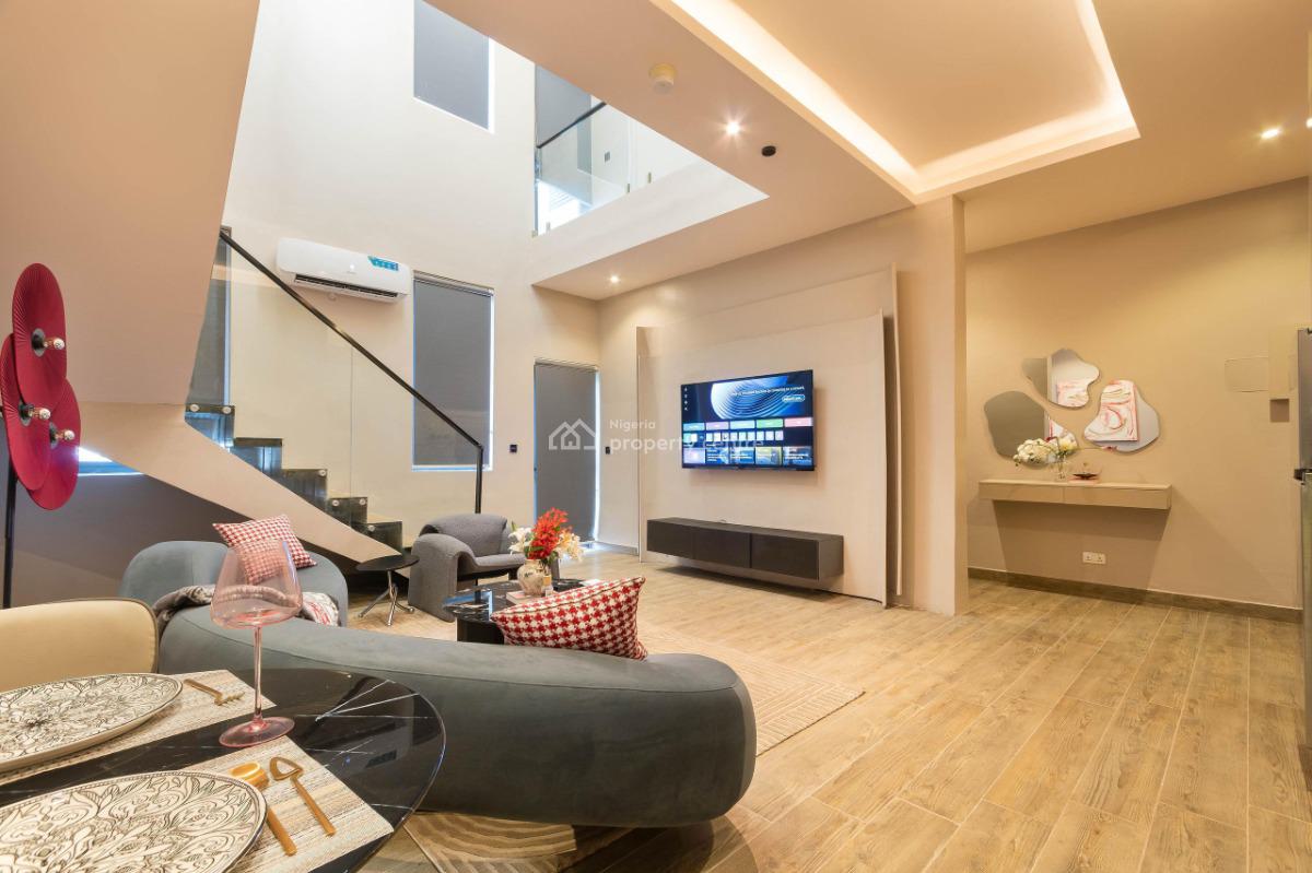 Brand New Luxurious 1bedroom Loft Apartment Available with Pool + Ps5, Lekki Phase 1, Lekki, Lagos, Flat / Apartment Short Let