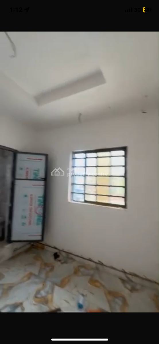 Newly Built Standard Miniflat, Upstairs with Pop, 2toilets, Off Morocco Rd, Shomolu, Shomolu, Lagos, Mini Flat (room and Parlour) for Rent