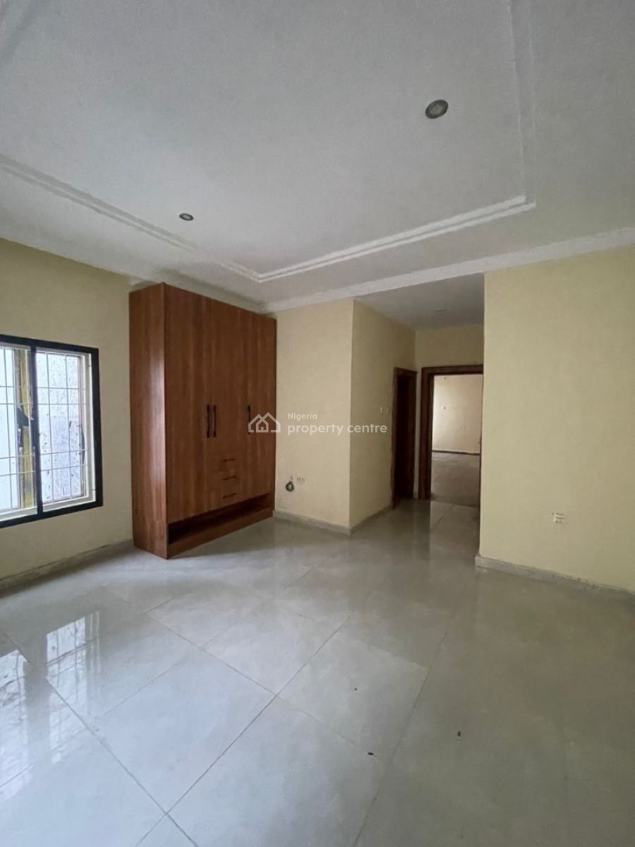 4bedroom Terrace Duplex and a Bq, Guzape District, Abuja, Terraced Duplex for Rent