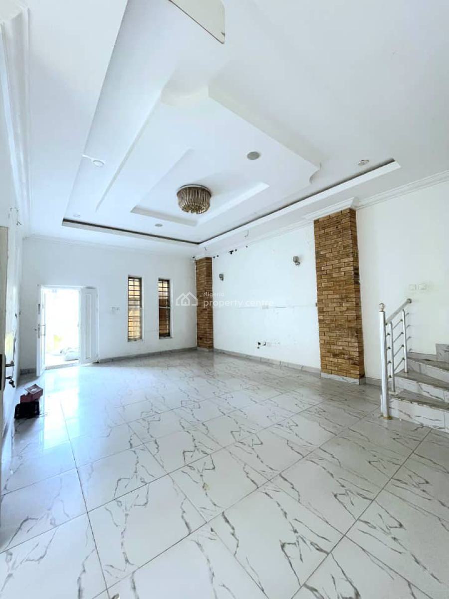 Spacious 4 Bedroom Semi Duplex with Bq, Chevron, Lekki, Lagos, Office Space for Sale