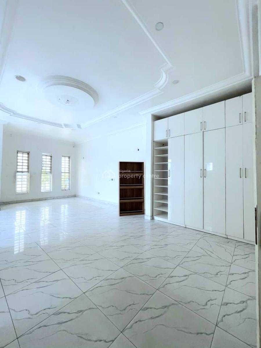 Spacious 4 Bedroom Semi Duplex with Bq, Chevron, Lekki, Lagos, Office Space for Sale