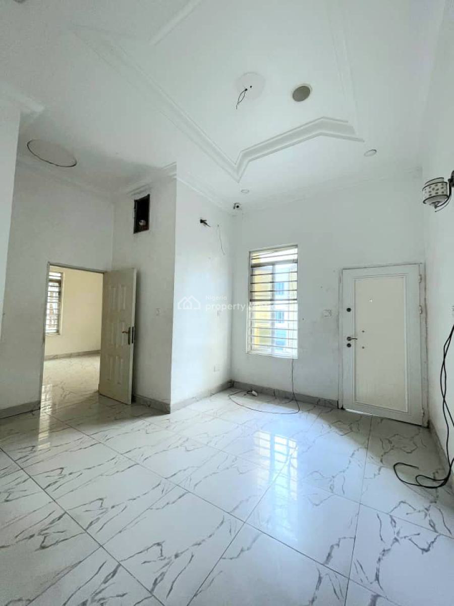 Spacious 4 Bedroom Semi Duplex with Bq, Chevron, Lekki, Lagos, Office Space for Sale