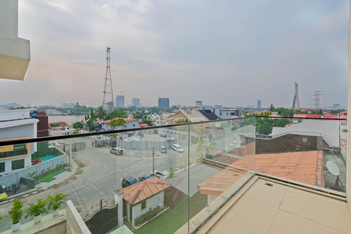 Cozy and New 2 Bedroom Apartment Available with a Rooftop Pool, Lekki Phase 1, Lekki, Lagos, Flat / Apartment Short Let