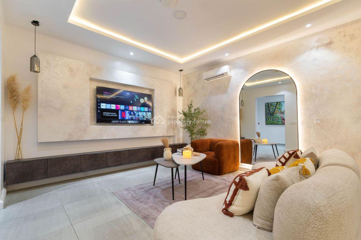 Brand New Luxury 2bedroom Apartment with Rooftop Pool and Cinema, Lekki Phase 1, Lekki, Lagos, Flat / Apartment Short Let
