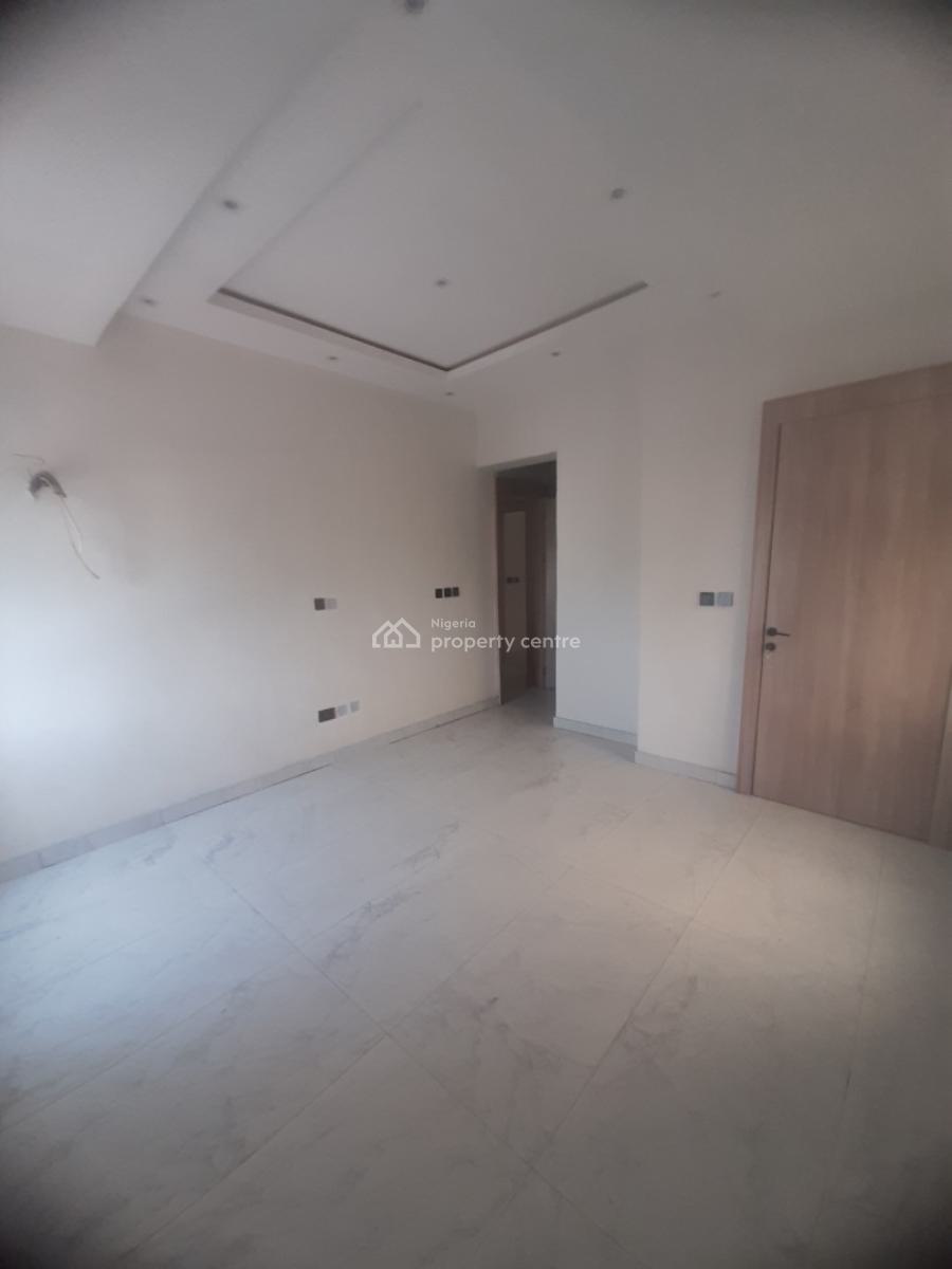 Newly Built and Serviced with 24/7 Power Supply 3 Bedroom En-suite Fla, Victoria Island (vi), Lagos, Flat / Apartment for Rent