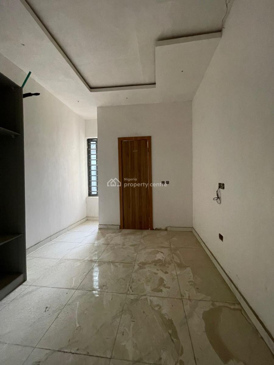 Exquisite 4 Bedroom Terraced Duplex with Bq in a Secured Location, Ologolo, Lekki, Lagos, Terraced Duplex for Sale