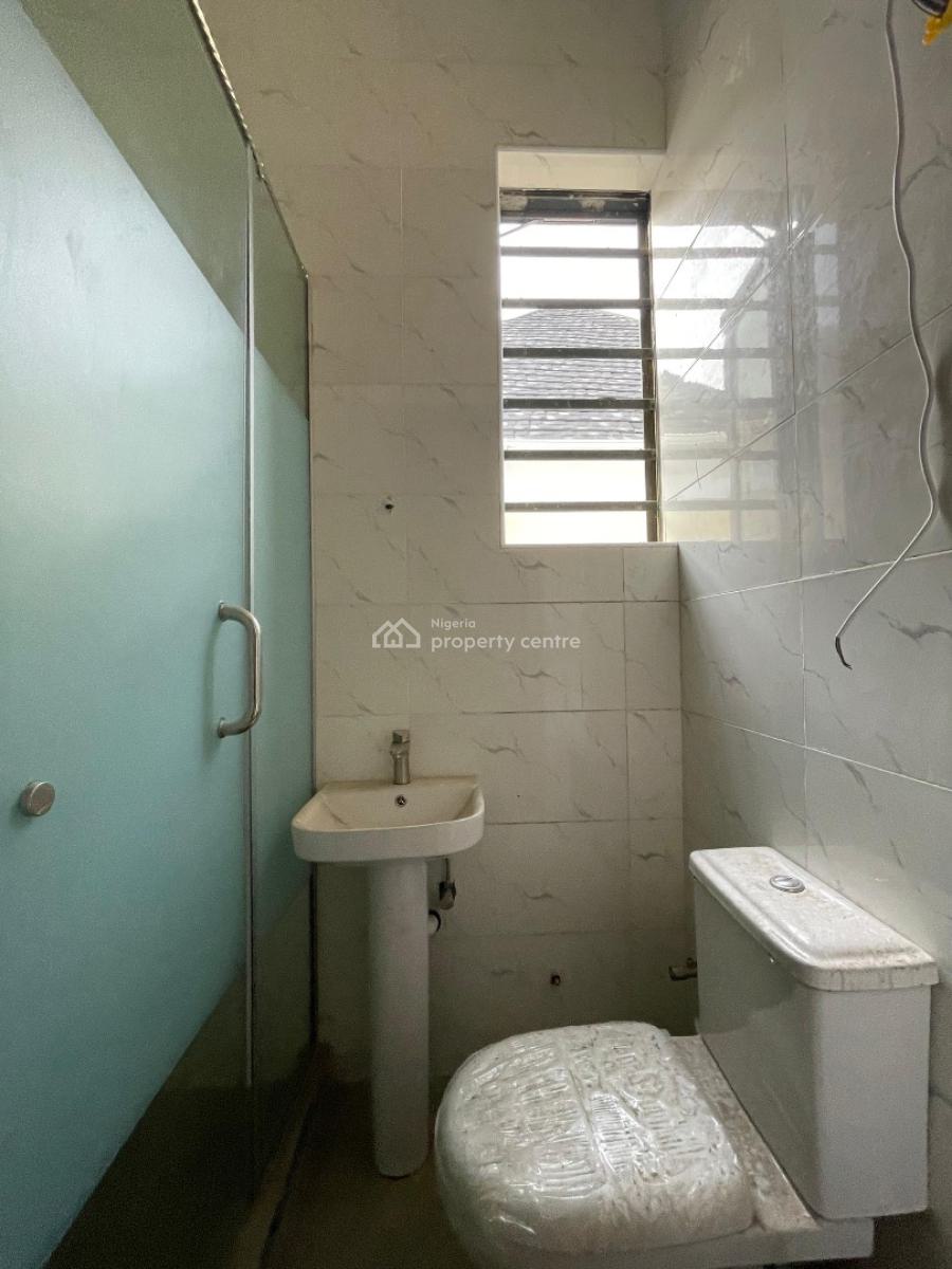 Exquisite 4 Bedroom Terraced Duplex with Bq in a Secured Location, Ologolo, Lekki, Lagos, Terraced Duplex for Sale