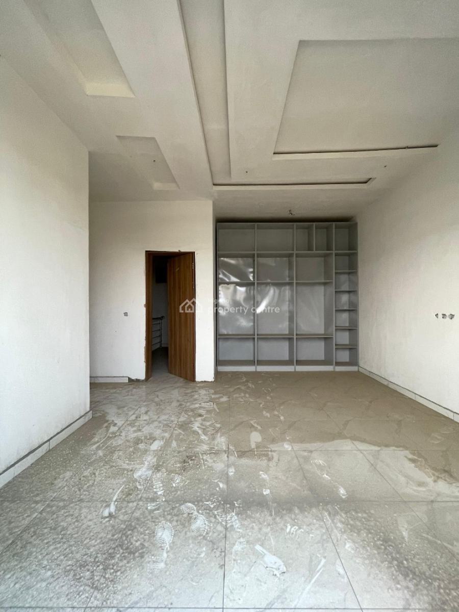 Exquisite 4 Bedroom Terraced Duplex with Bq in a Secured Location, Ologolo, Lekki, Lagos, Terraced Duplex for Sale