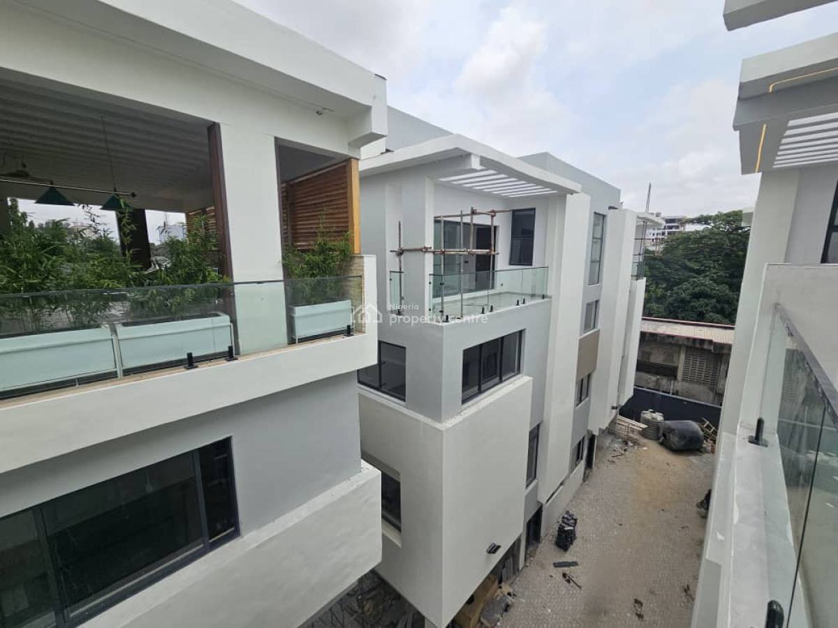 Serviced 5 Bedroom Fully Detached Duplex with Bq, All Rooms En-suite,, Off Glover Road, Old Ikoyi, Ikoyi, Lagos, Detached Duplex for Sale