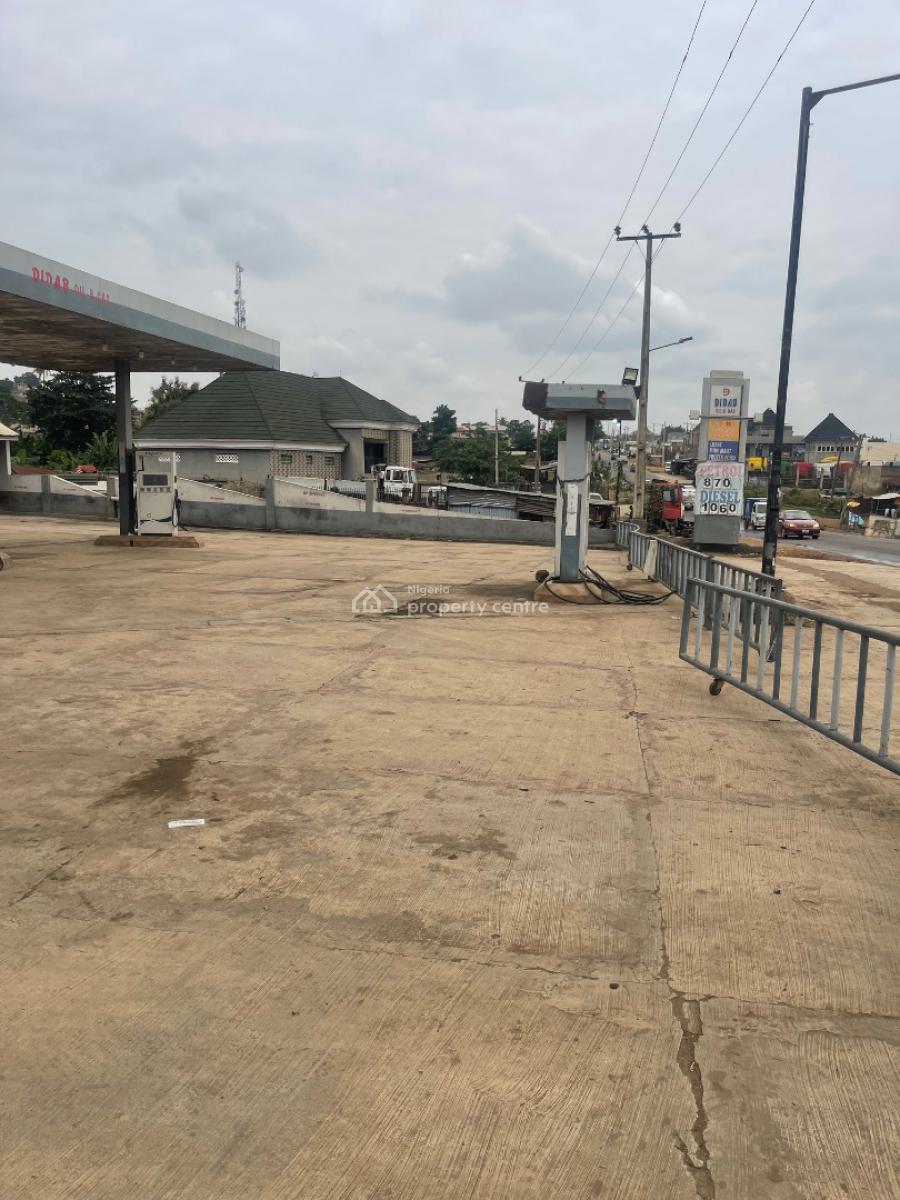 Filling Station, Old Oyo Road, Moniya, Akinyele, Oyo, Filling Station for Sale