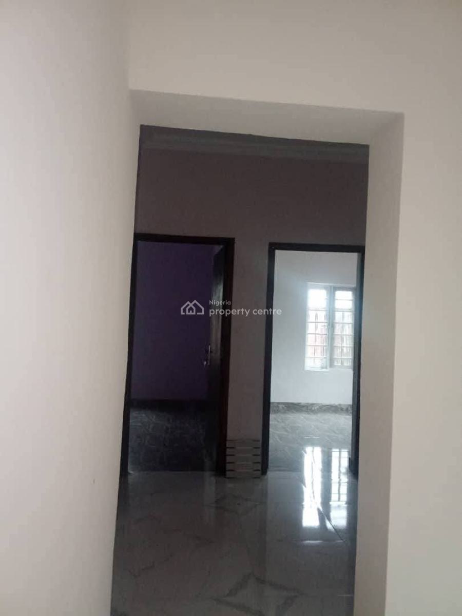 Standard Ensuit 2 Bedroom Apt  Ground Floor, in a Secured Est, Awoyaya, Ibeju Lekki, Lagos, Flat / Apartment for Rent