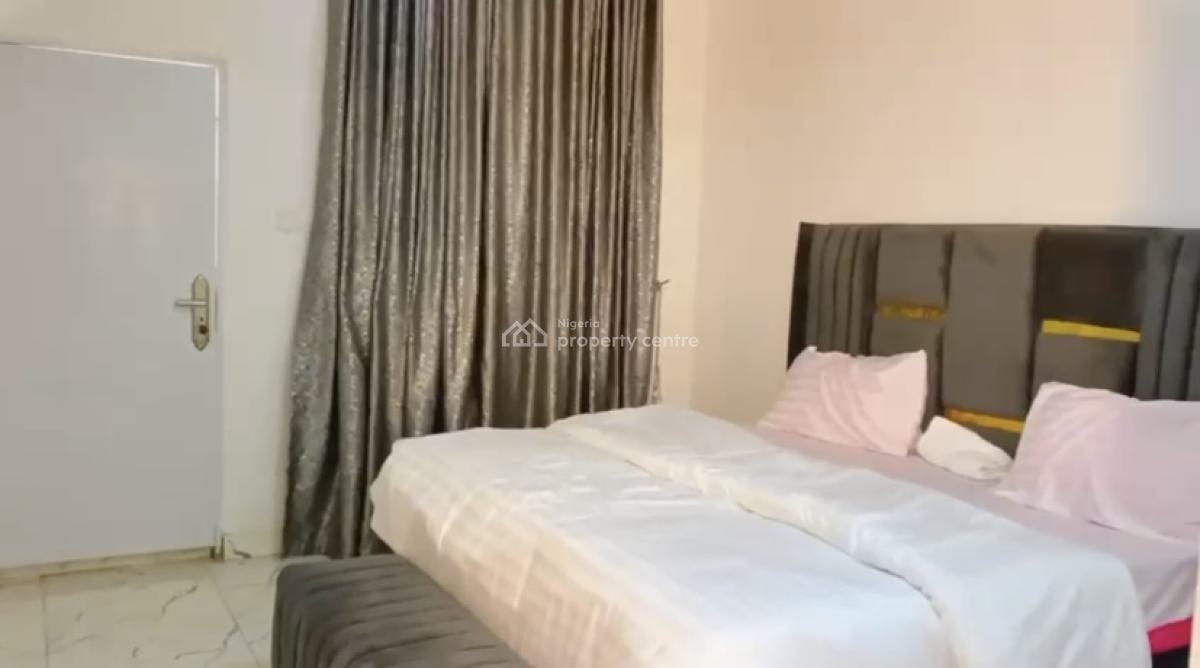 a Standard, Tastefully Furnished 3 Bedroom Flat, Guzape District, Abuja, Flat / Apartment for Rent