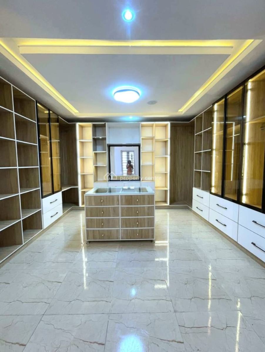 Uniquely-built Spacious 5 Bedroom Fully Detached Duplex, Chevron, Lekki, Lagos, Detached Duplex for Sale