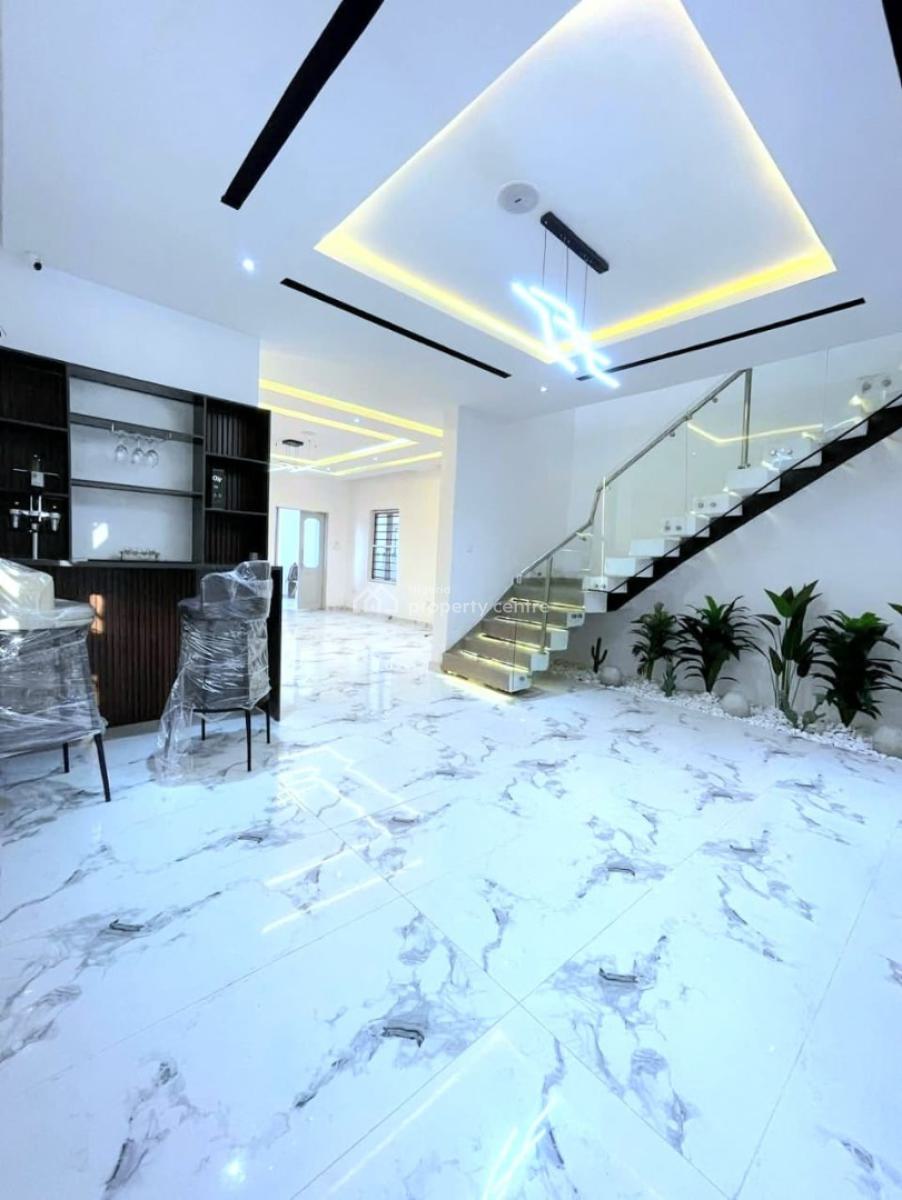 Uniquely-built Spacious 5 Bedroom Fully Detached Duplex, Chevron, Lekki, Lagos, Detached Duplex for Sale