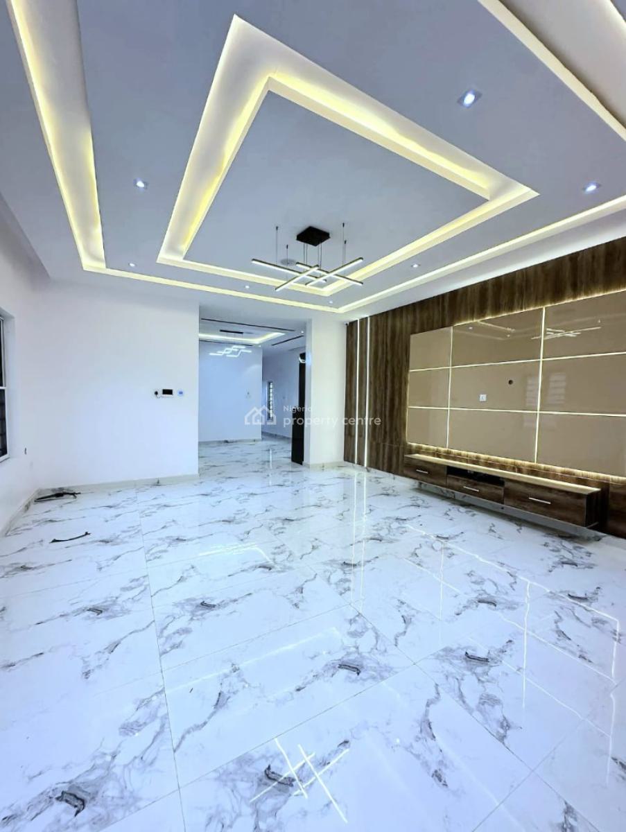 Uniquely-built Spacious 5 Bedroom Fully Detached Duplex, Chevron, Lekki, Lagos, Detached Duplex for Sale