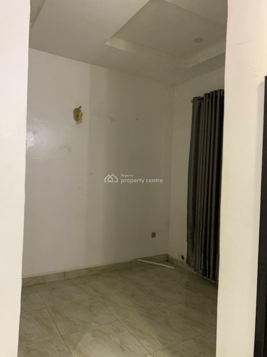 Standard and Spacious 2 Bedroom Apartment, Chevron, Chevy View, Lekki, Lagos, Flat / Apartment for Rent