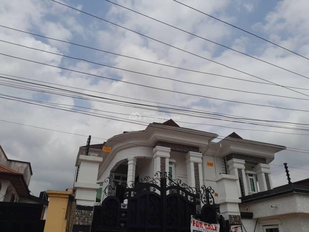 Luxury 5 Bedroom Semi-detached House with Bq, Gateway Cresent, Gra Phase 1, Magodo, Lagos, Semi-detached Duplex for Sale