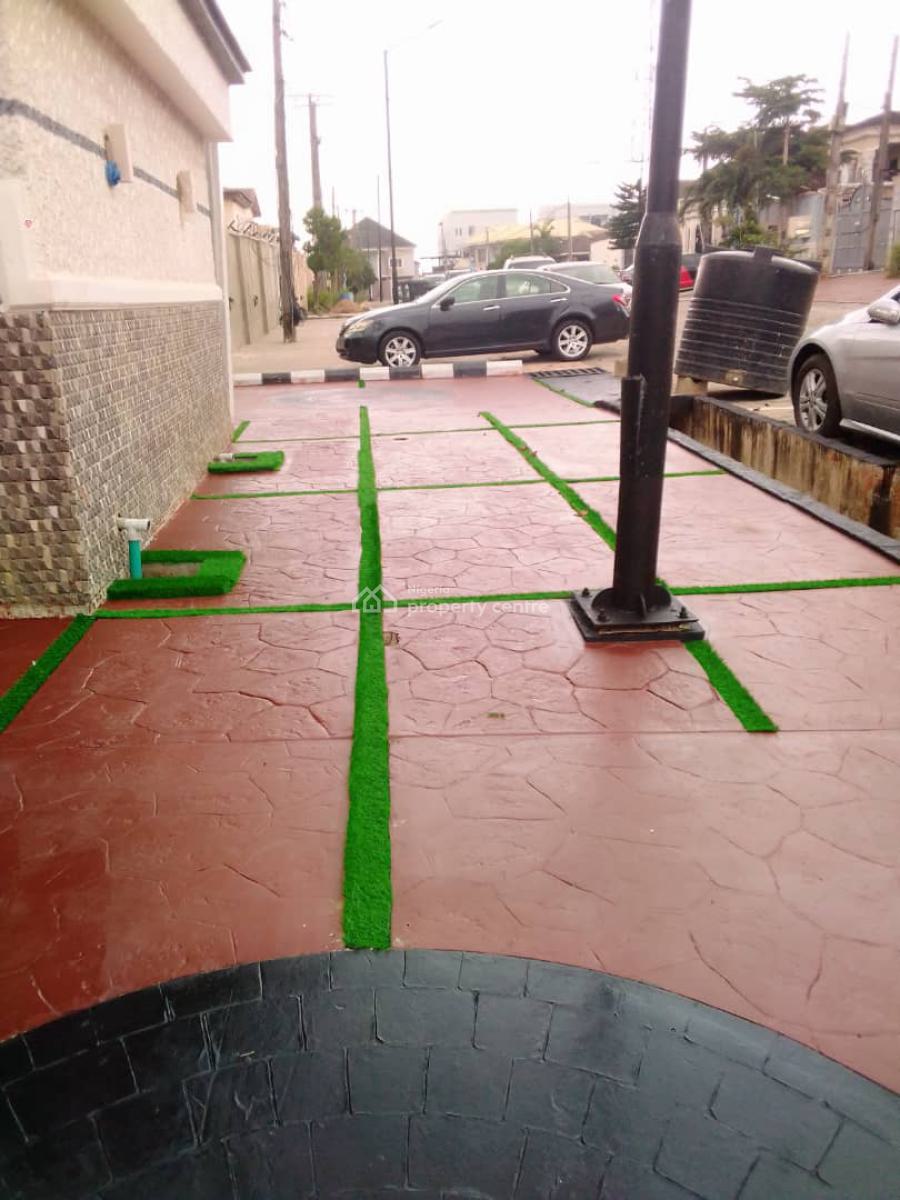 Luxury 5 Bedroom Semi-detached House with Bq, Magodo 1, Gra Phase 1, Magodo, Lagos, Semi-detached Duplex for Sale