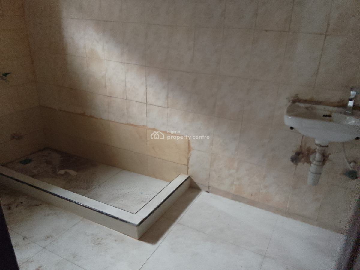 Renovated 3 Bedroom Flat Ground Floor at Alagomeji Yaba Lagos, Off  Hughes Avenue, Alagomeji, Yaba, Lagos, Flat / Apartment for Rent