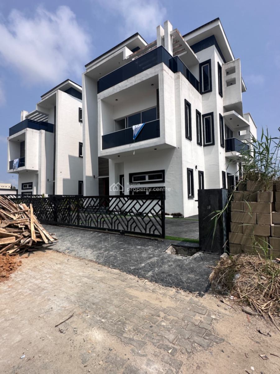 Large Family House in The Chevron Side of Lekki, Chevron Axis in Lekki, Lekki, Lagos, Detached Duplex for Sale
