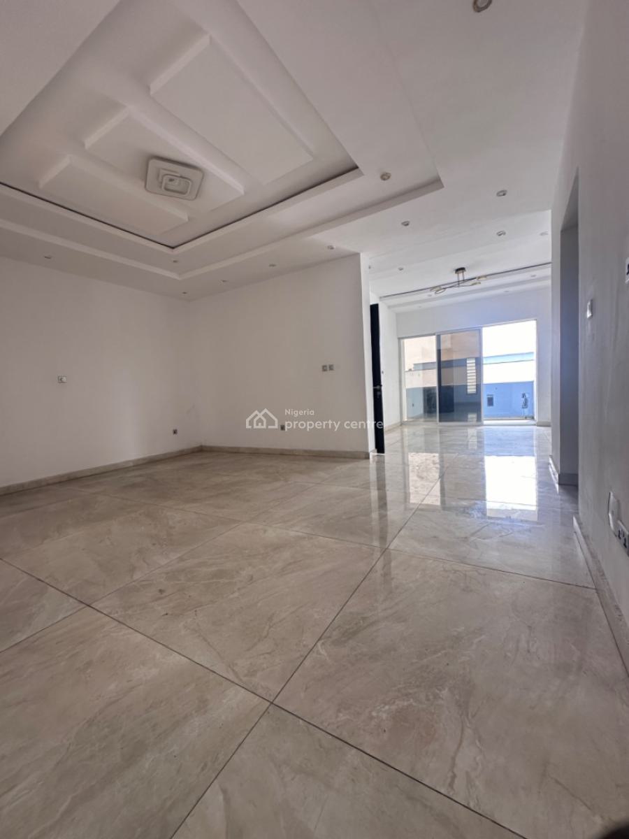 Large Family House in The Chevron Side of Lekki, Chevron Axis in Lekki, Lekki, Lagos, Detached Duplex for Sale