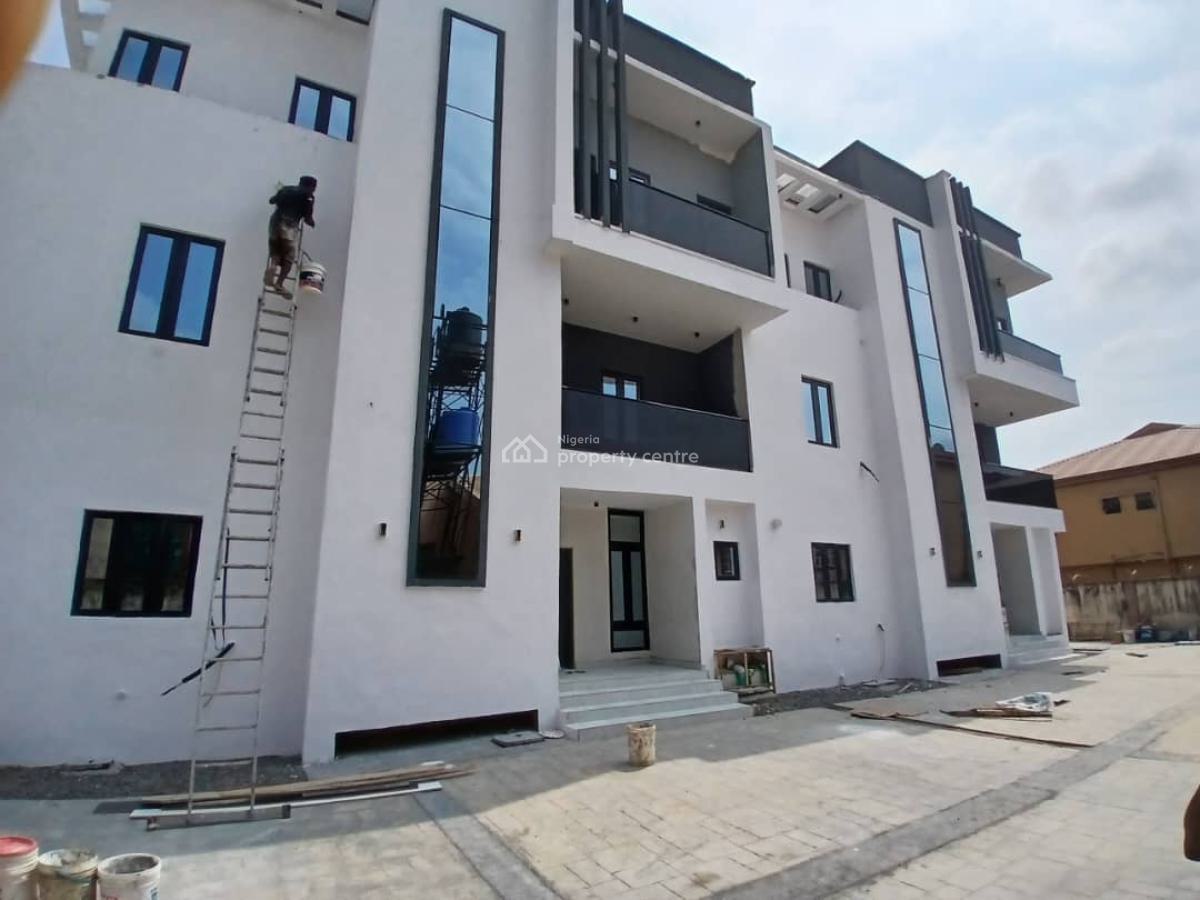 Luxury 5 Bedroom Semi-detached House with Bq, Water Gate Cresent, Gra Phase 1, Magodo, Lagos, Semi-detached Duplex for Sale