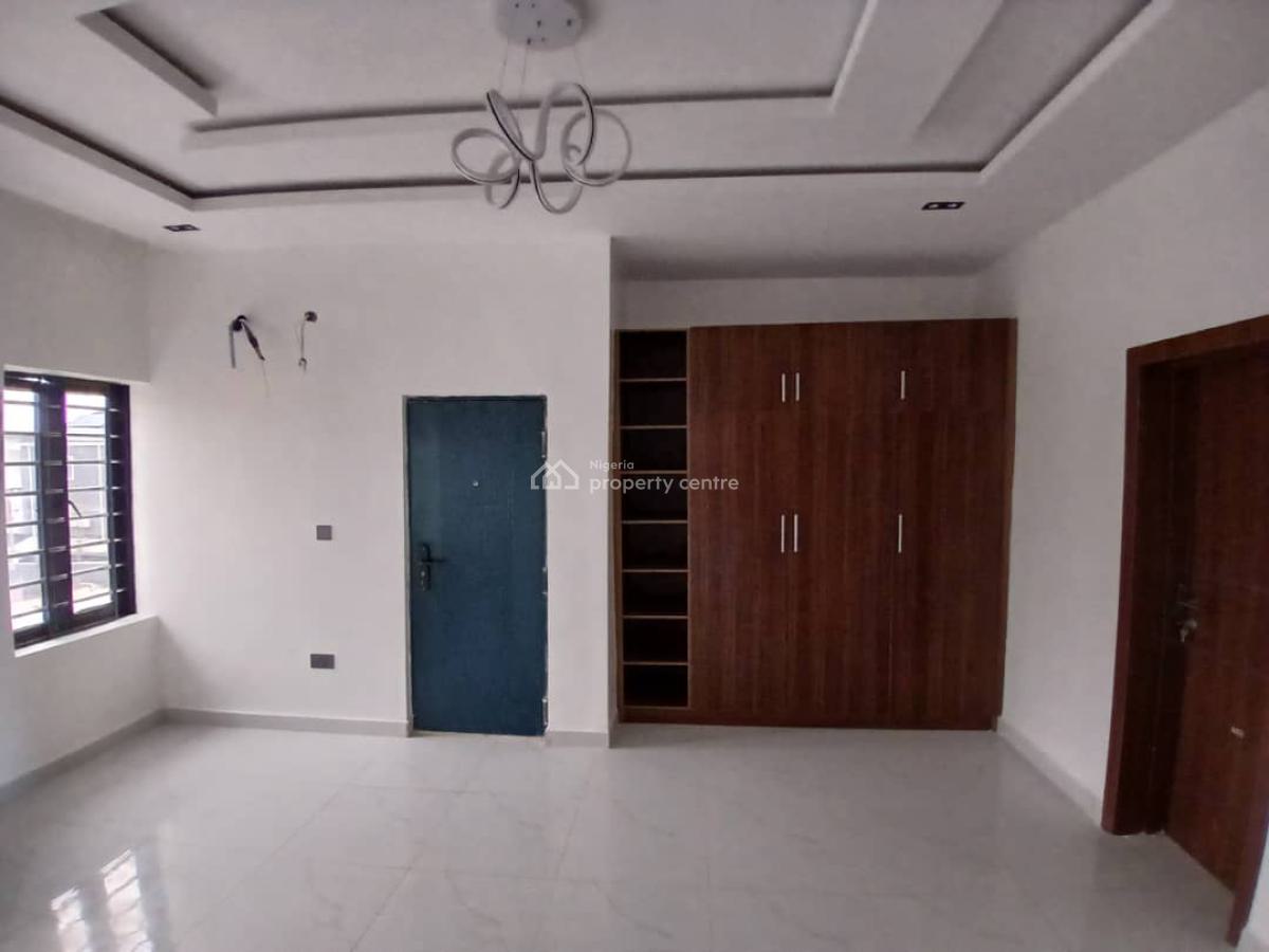 Luxury 4 Bedroom Semi-detached House with Bq, Water Gate Cresent, Gra Phase 1, Magodo, Lagos, Semi-detached Duplex for Sale