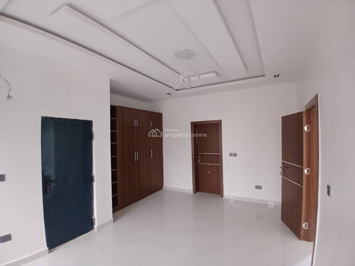 Luxury 4 Bedroom Semi-detached House with Bq, Water Gate Cresent, Gra Phase 1, Magodo, Lagos, Semi-detached Duplex for Sale