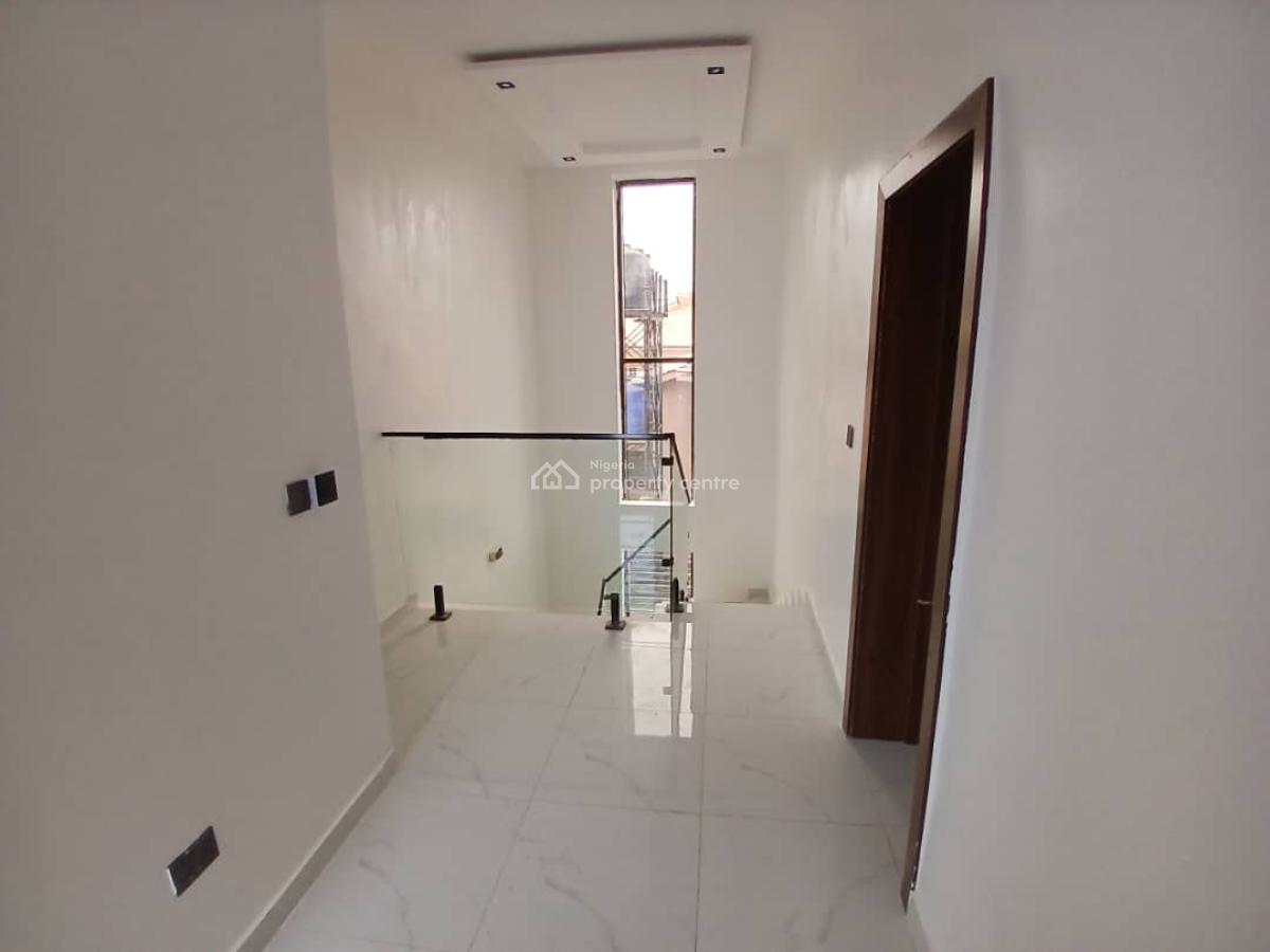 Luxury 4 Bedroom Semi-detached House with Bq, Water Gate Cresent, Gra Phase 1, Magodo, Lagos, Semi-detached Duplex for Sale