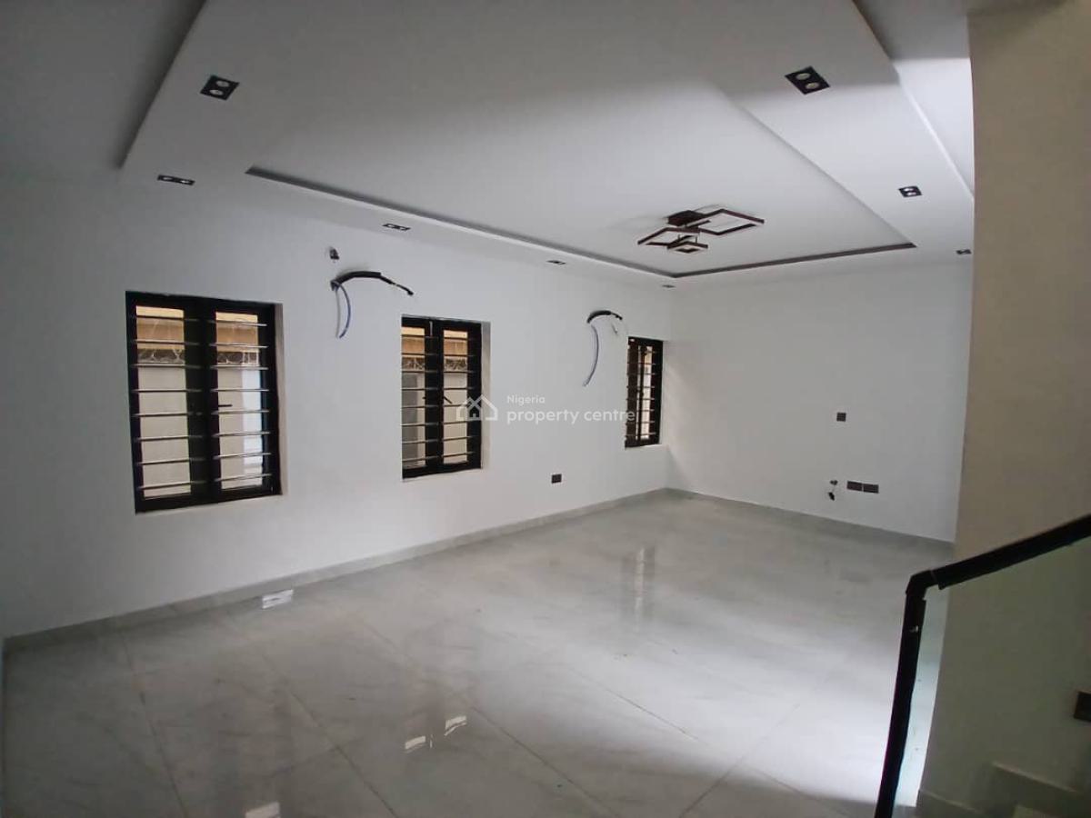 Luxury 4 Bedroom Semi-detached House with Bq, Water Gate Cresent, Gra Phase 1, Magodo, Lagos, Semi-detached Duplex for Sale