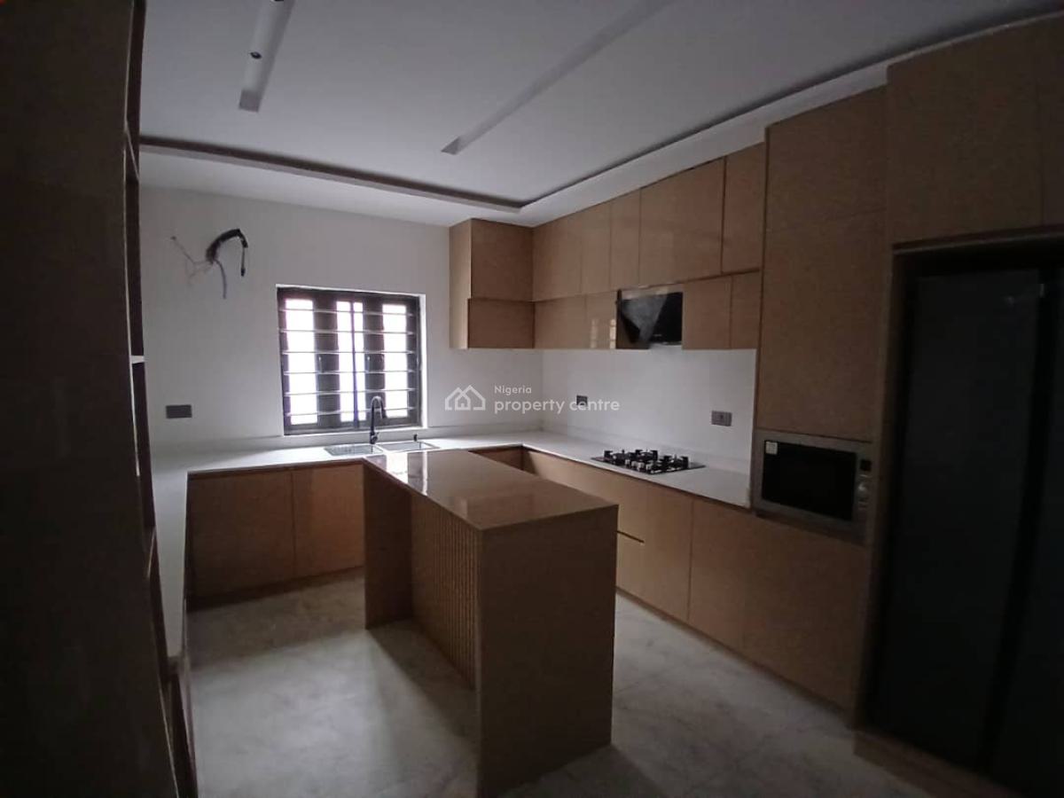 Luxury 4 Bedroom Semi-detached House with Bq, Water Gate Cresent, Gra Phase 1, Magodo, Lagos, Semi-detached Duplex for Sale